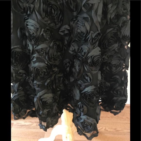 WHBM~Stunning Strapless Fit & Flare Cocktail Dress - Picture 4 of 8